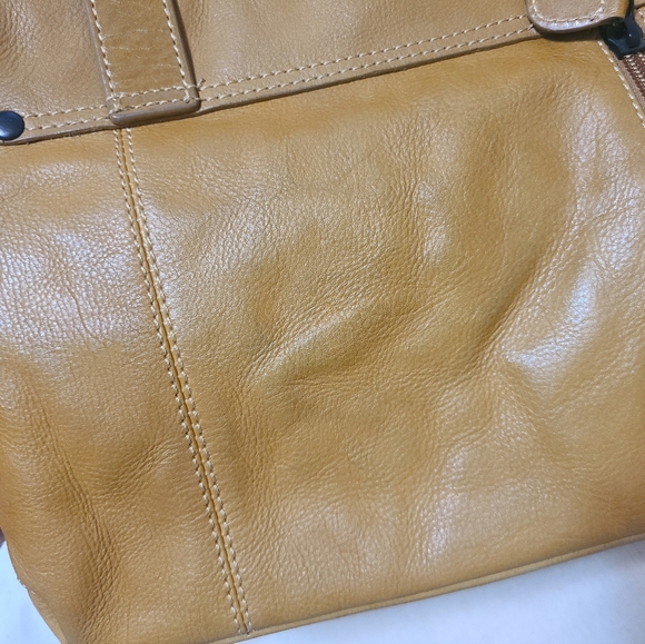 Aunts and Uncles Miss Apple Pie Messenger Bag - Picture 4 of 13